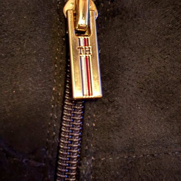 NWOB Tommy Hilfiger Black Ankle Booties with Gold Accent - Picture 8 of 10